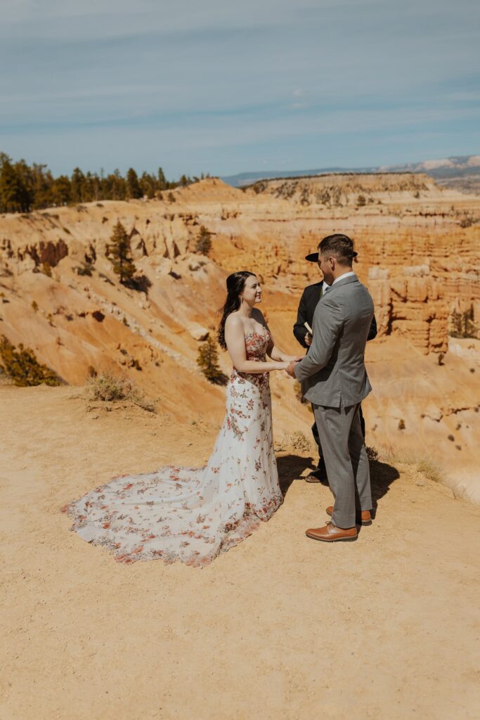 A marriage ceremony at the main Ampitheater in Bryce Canyon National Park.